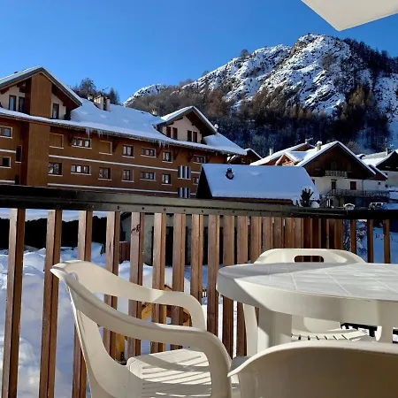 4 Pers, Balcon Sud, Local A Skis - Fr-1-263-19 * Valloire