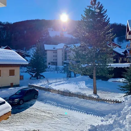 4 Pers, Balcon Sud, Local A Skis - Fr-1-263-19 * Valloire